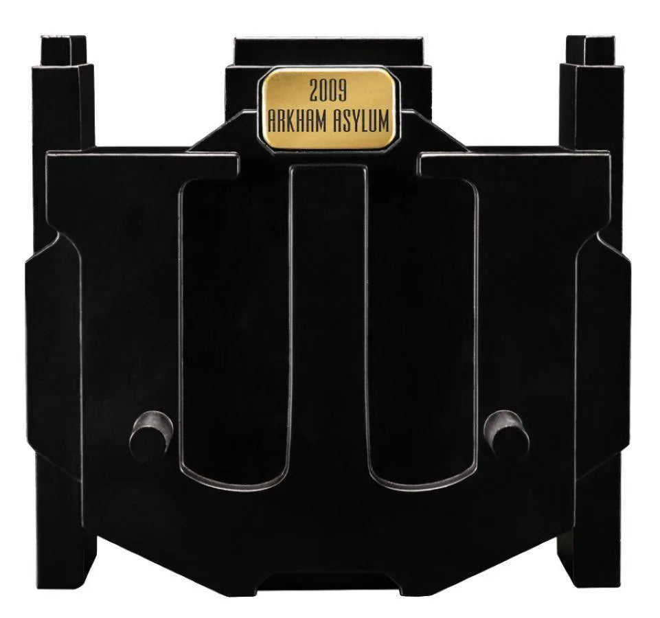 IKO1403 Batman: Arkham Asylum - Batarang Metal Replica - Ikon Collectables - Titan Pop Culture