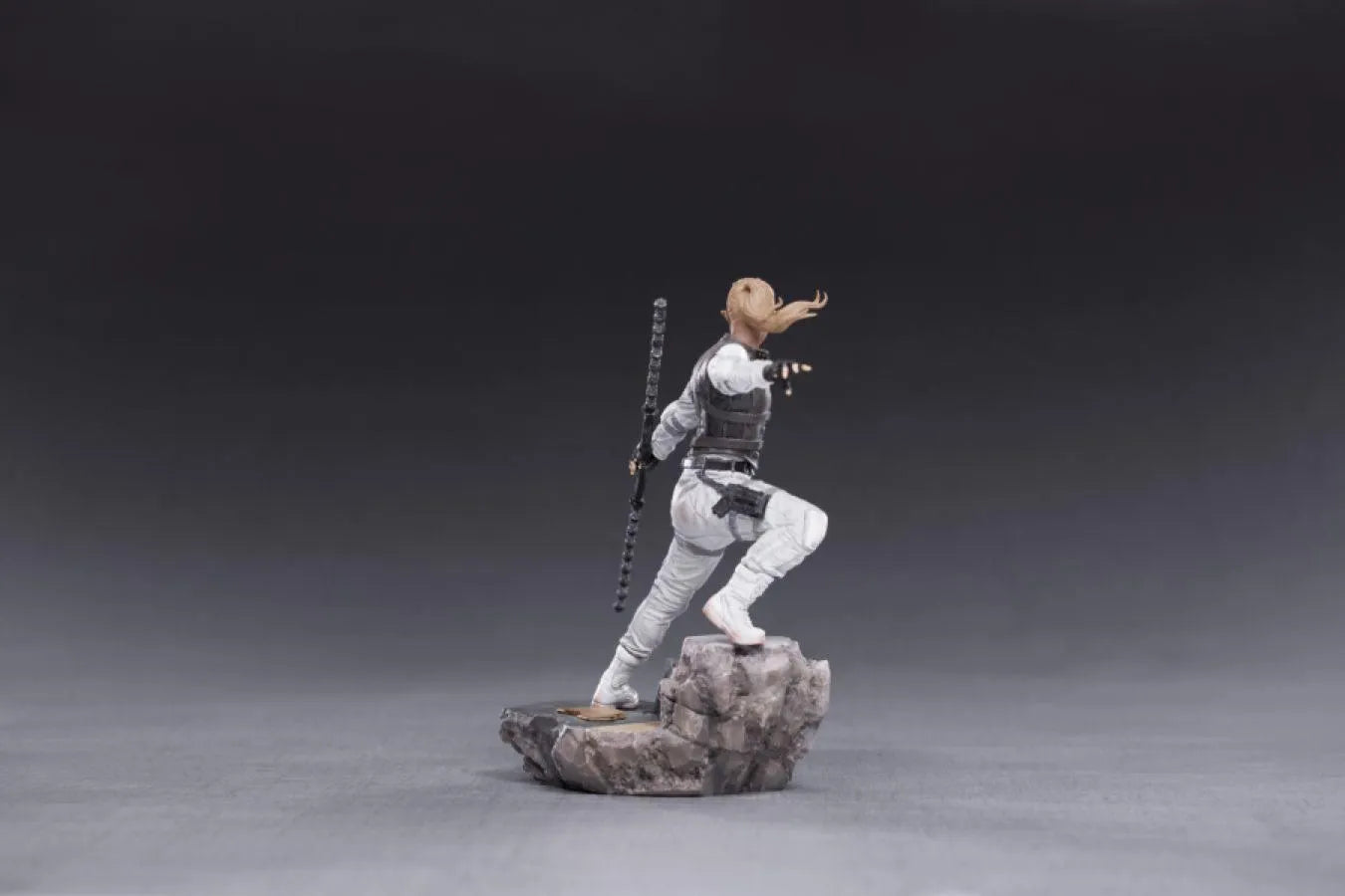 IRO28020 Black Widow - Yelena 1:10 Scale Statue - Iron Studios - Titan Pop Culture