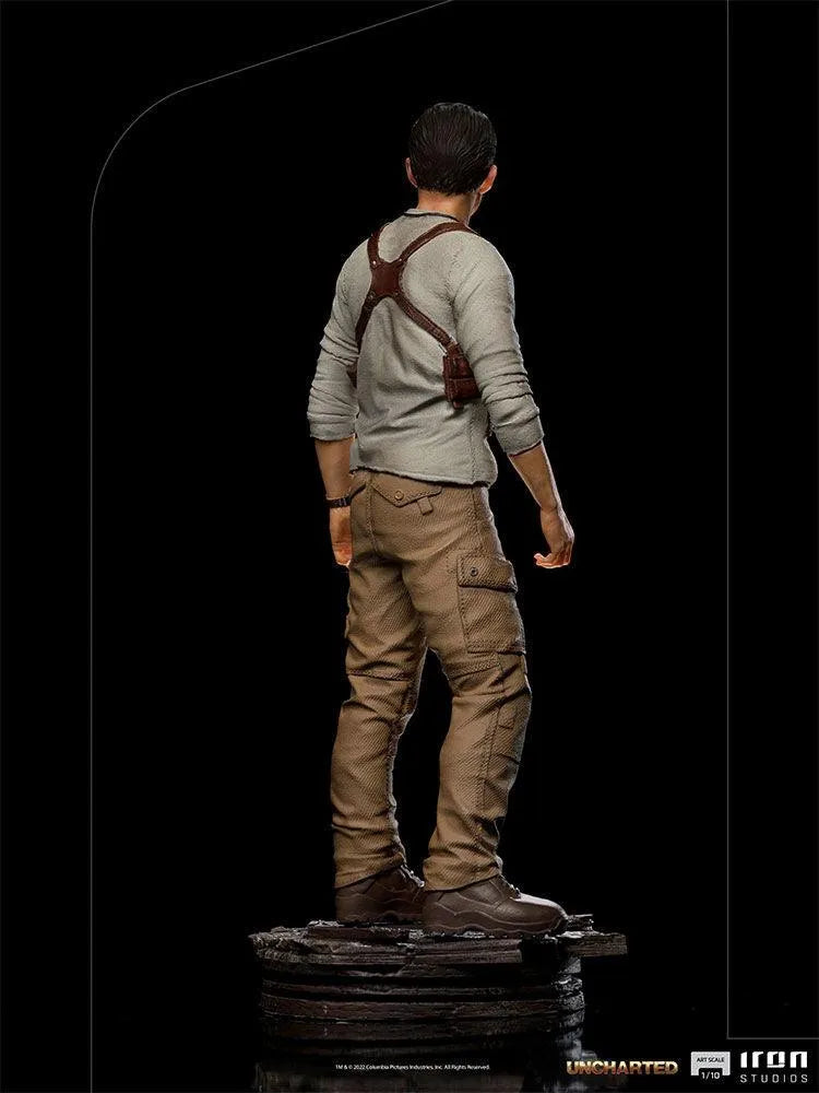 IRO50195 Uncharted - Nathan Drake 1:10 Scale Statue - Iron Studios - Titan Pop Culture