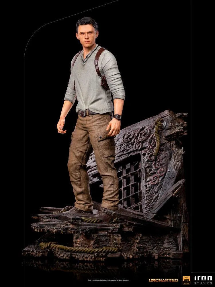 IRO50201 Uncharted - Nathan Drake Deluxe 1:10 Scale Statue - Iron Studios - Titan Pop Culture
