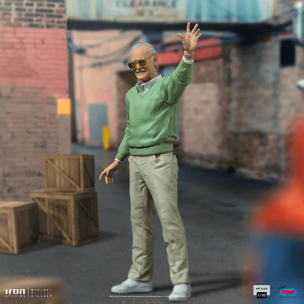 IRO51956 Stan Lee - Pow! Entertainment 1:10 Scale Statue - Iron Studios - Titan Pop Culture