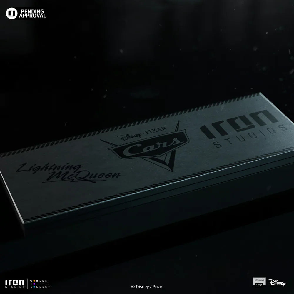 Cars - Lightning McQueen 1:10 Scale Statue