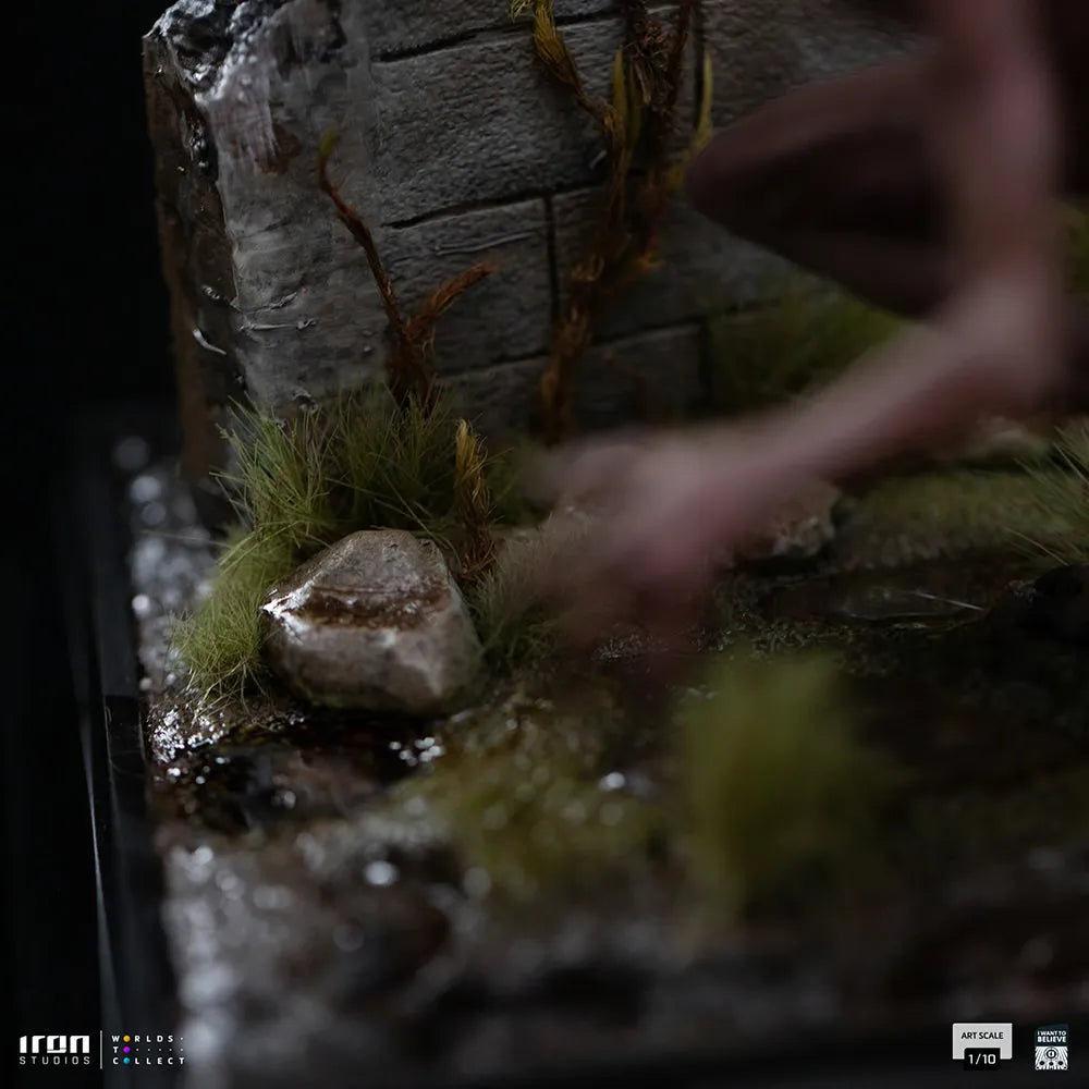 IRO59358 I Want To Believe - Et Varginha 1:10 Scale Statue - Iron Studios - Titan Pop Culture