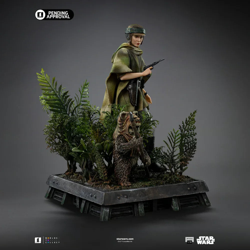 Star Wars - Leia and Wicket 1:10 Scale Statue