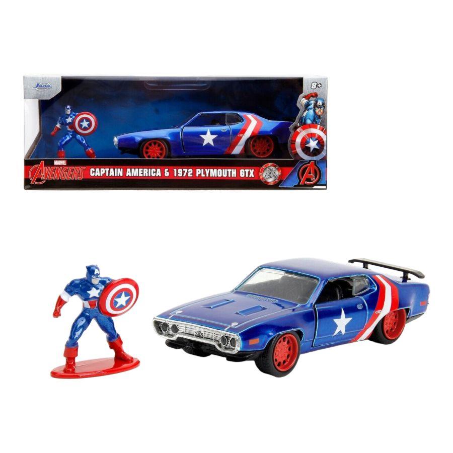 Marvel Comics - 1972 Plymouth GTX with Captain America 1:32 Scale Diecast Figure Diecast Scale Rides by Jada Toys | Titan Pop Culture