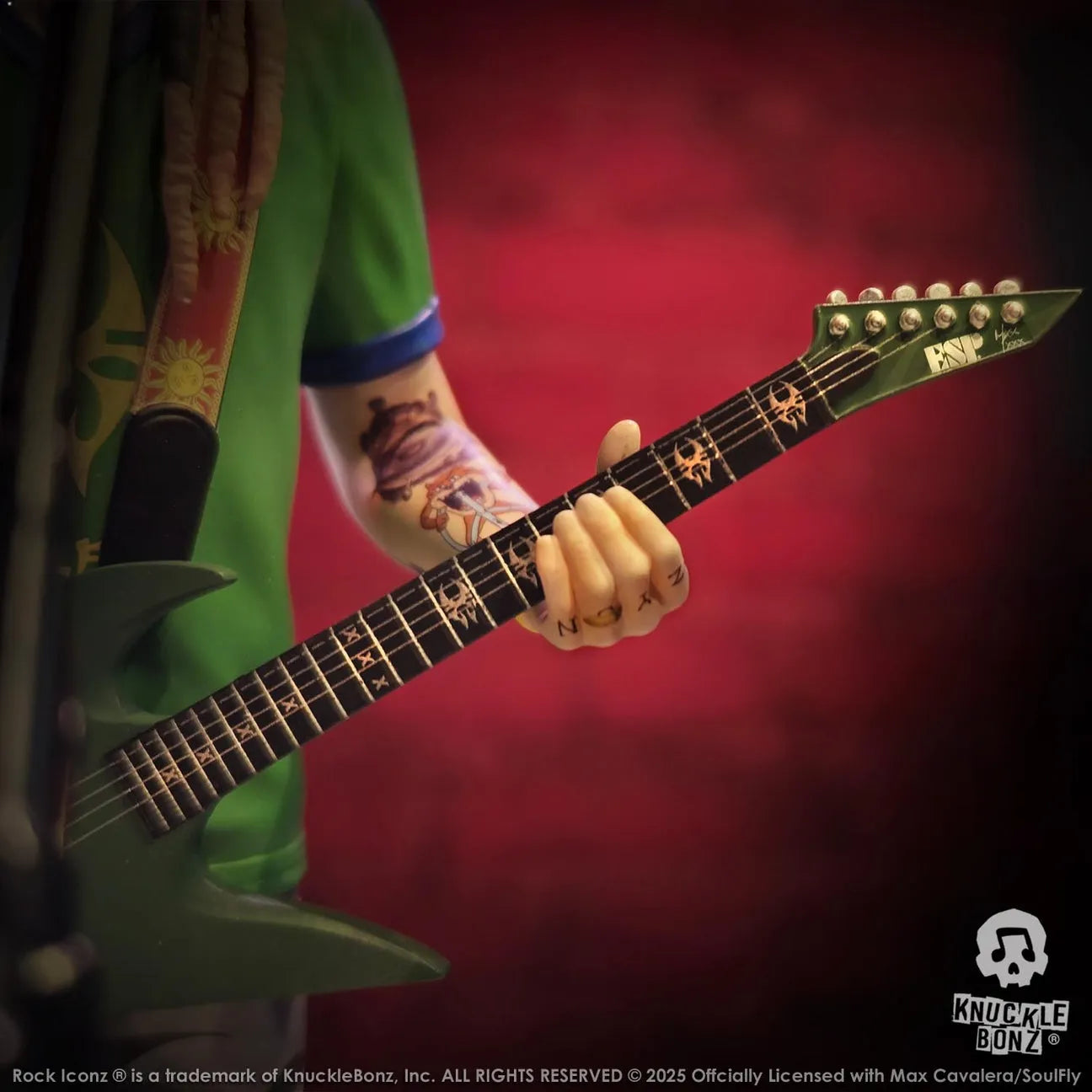 KNUMCAV100 Soulfly - Max Cavalera Rock Iconz Statue - KnuckleBonz - Titan Pop Culture