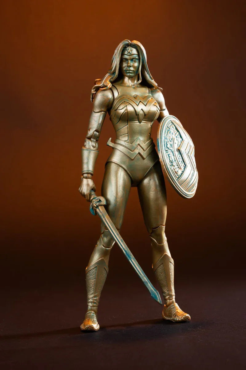 DC Multiverse - Wonder Woman (Classic) (Patina)(Gold Label) 7" Figure