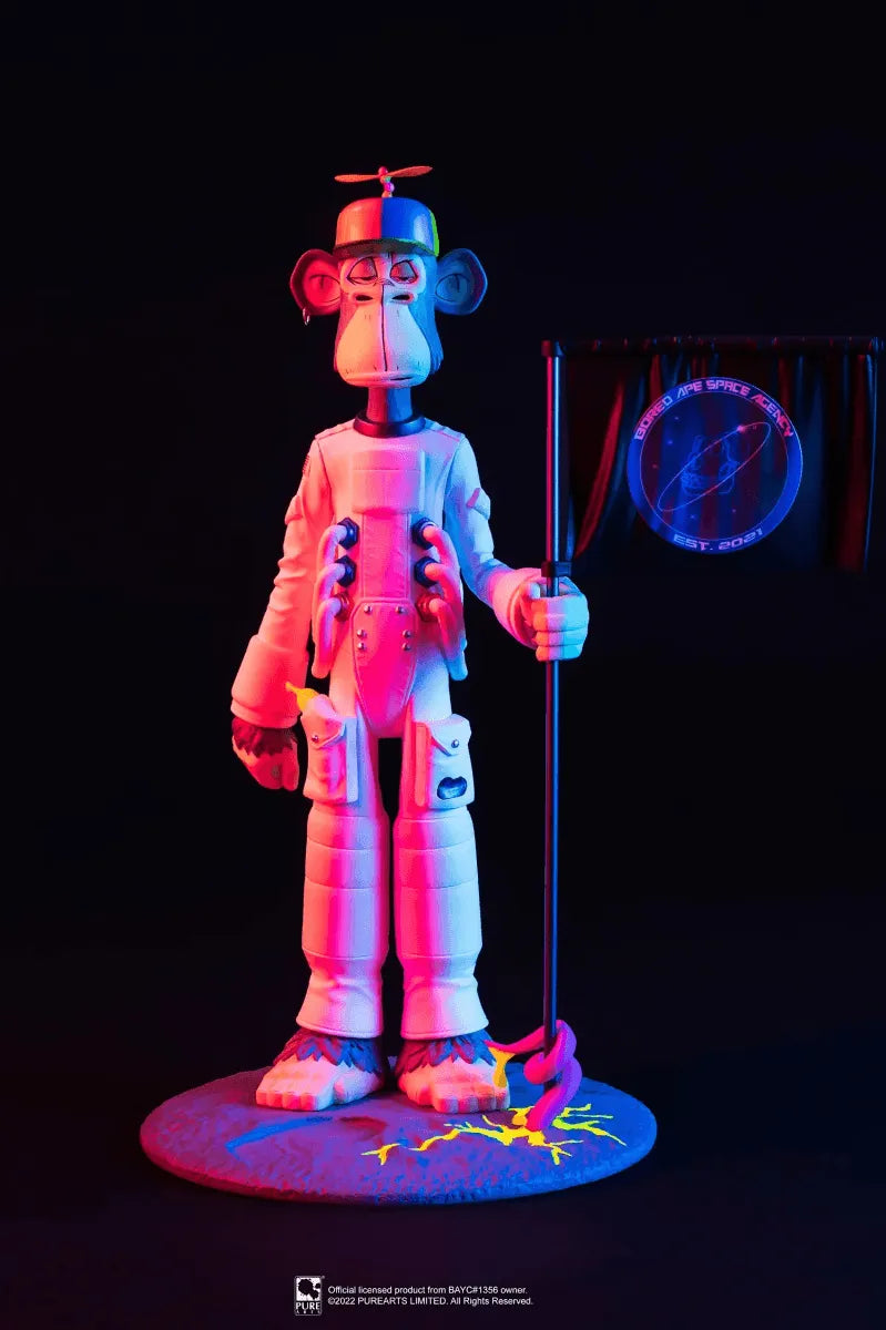 PURPA002BAYC Bored Ape Yacht Club - Bored Space Ape 1:8 Scale Statue - Pure Arts - Titan Pop Culture