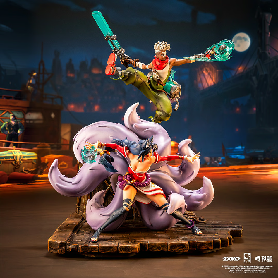 2XKO - Ekko & Ahri 1:10 Scale Diorama