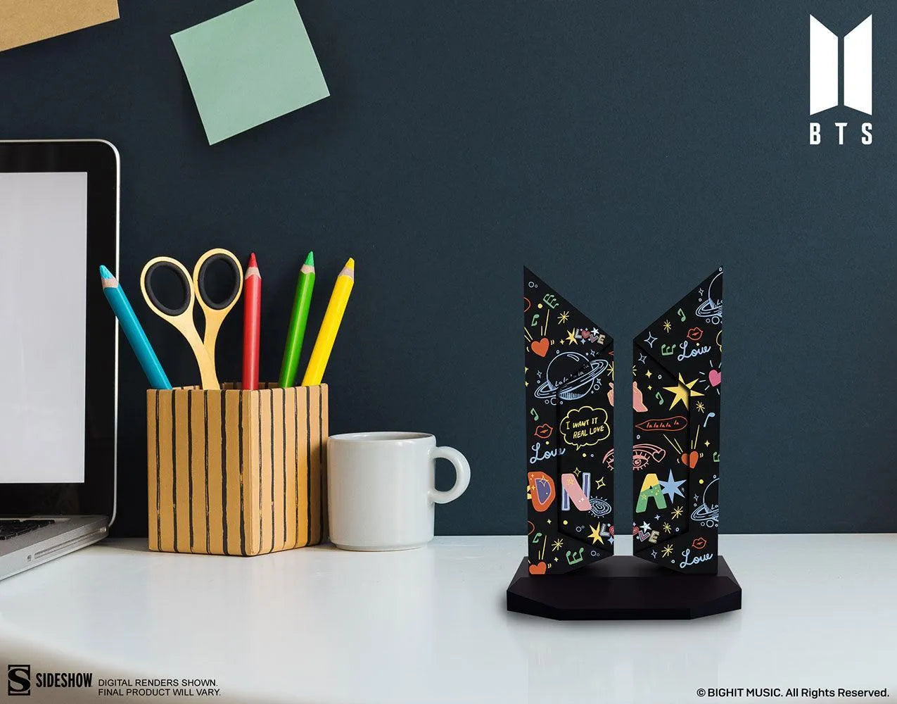 SID2005917 BTS - DNA Edition Logo Replica - Sideshow Collectibles - Titan Pop Culture