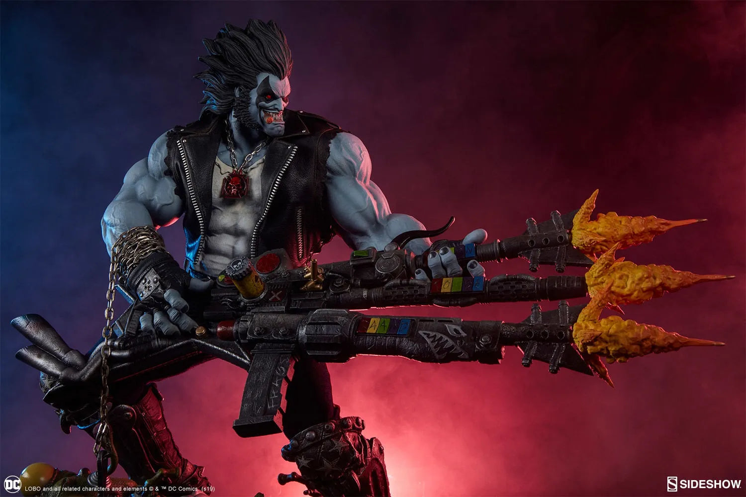 SID300682 DC Comics - Lobo Maquette - Sideshow Collectibles - Titan Pop Culture