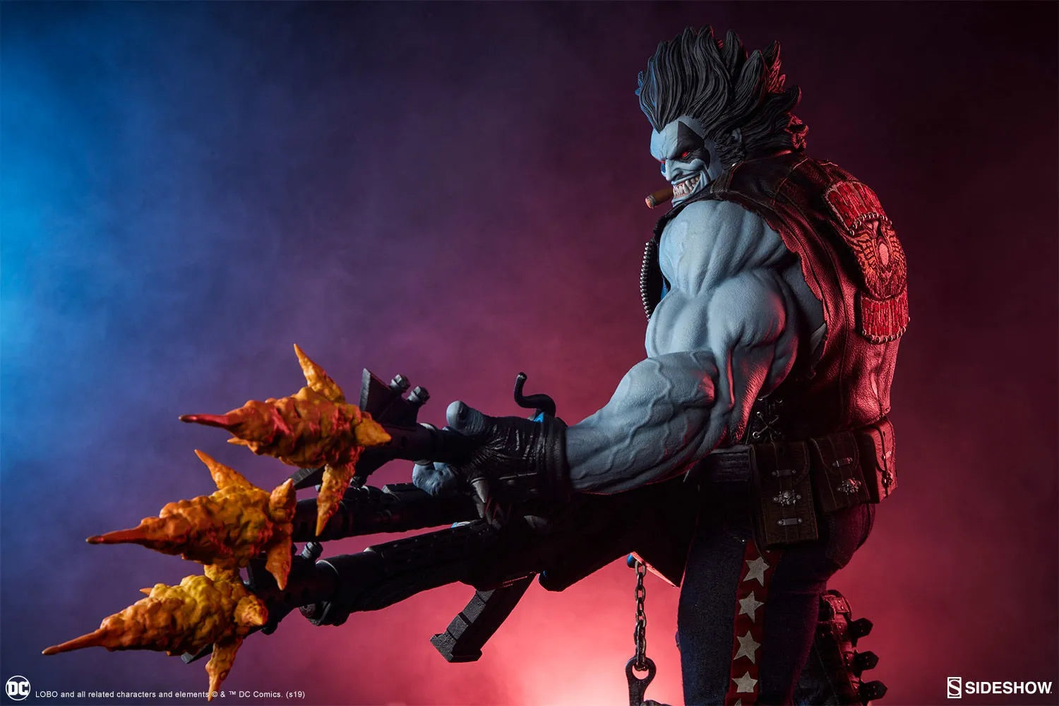 SID300682 DC Comics - Lobo Maquette - Sideshow Collectibles - Titan Pop Culture