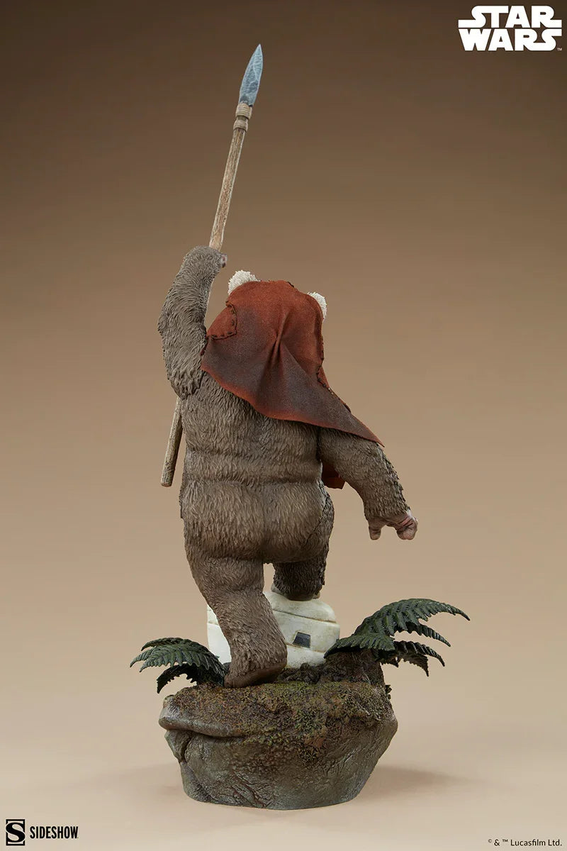 Star Wars - Wicket Premium Format Statue
