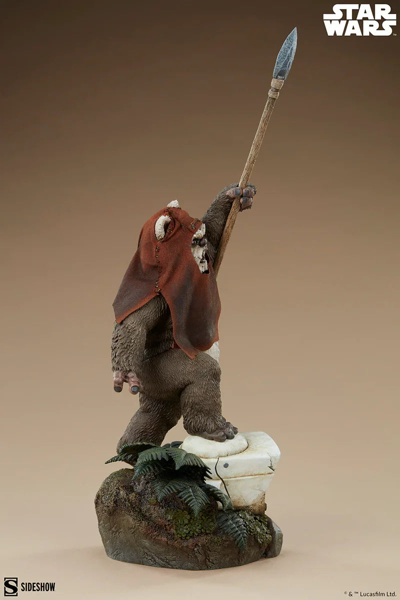 Star Wars - Wicket Premium Format Statue