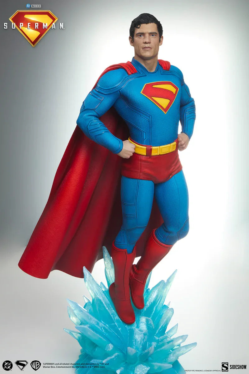 Superman (2025) - Superman Premium Format Statue