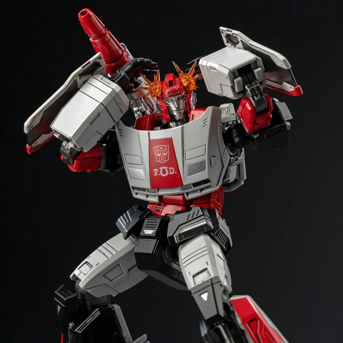THR3Z08330WO Transformers - Red Alert Mdlx Figure - Threezero - Titan Pop Culture