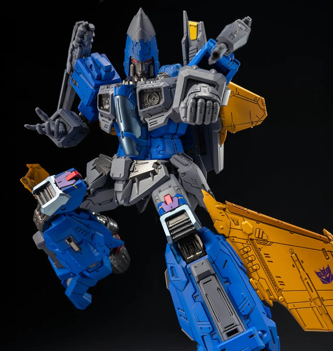 THR3Z0888WO Transformers - Dirge MDLX Figure - Threezero - Titan Pop Culture