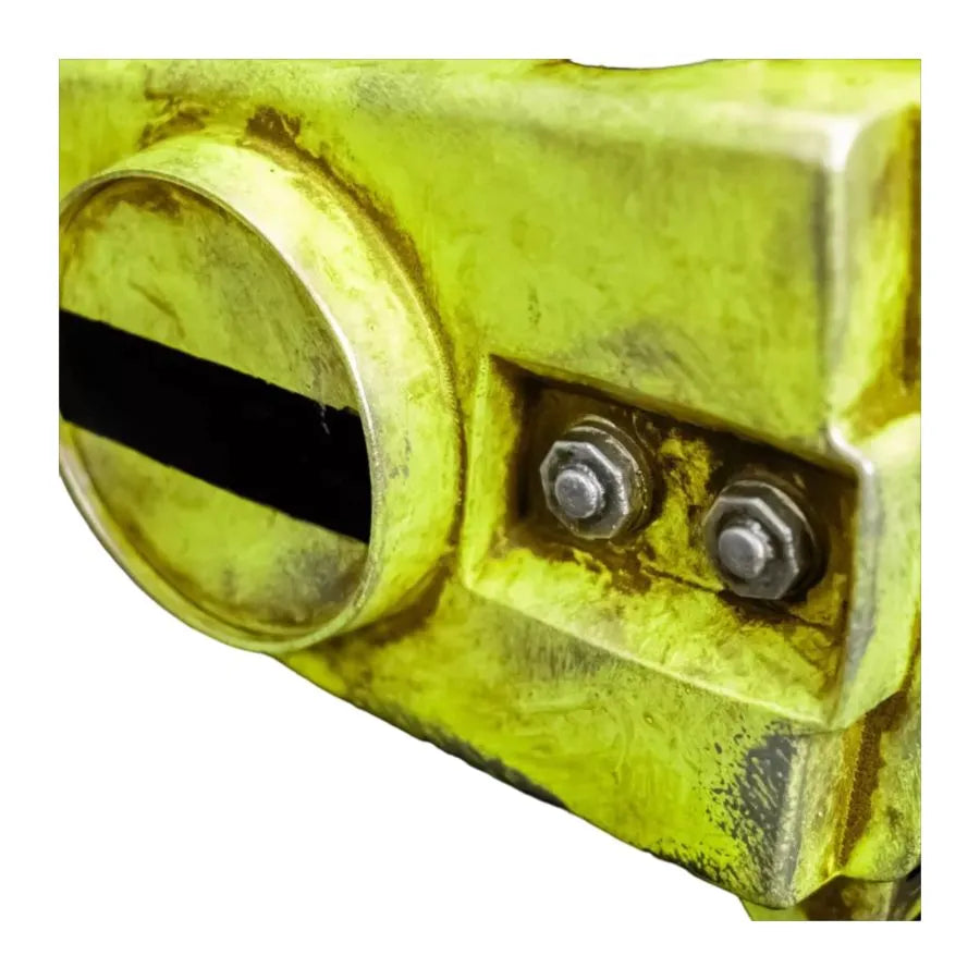 TTSTTRL145 Texas Chainsaw Massacre - Chainsaw Prop w/Sound - Trick or Treat Studios - Titan Pop Culture