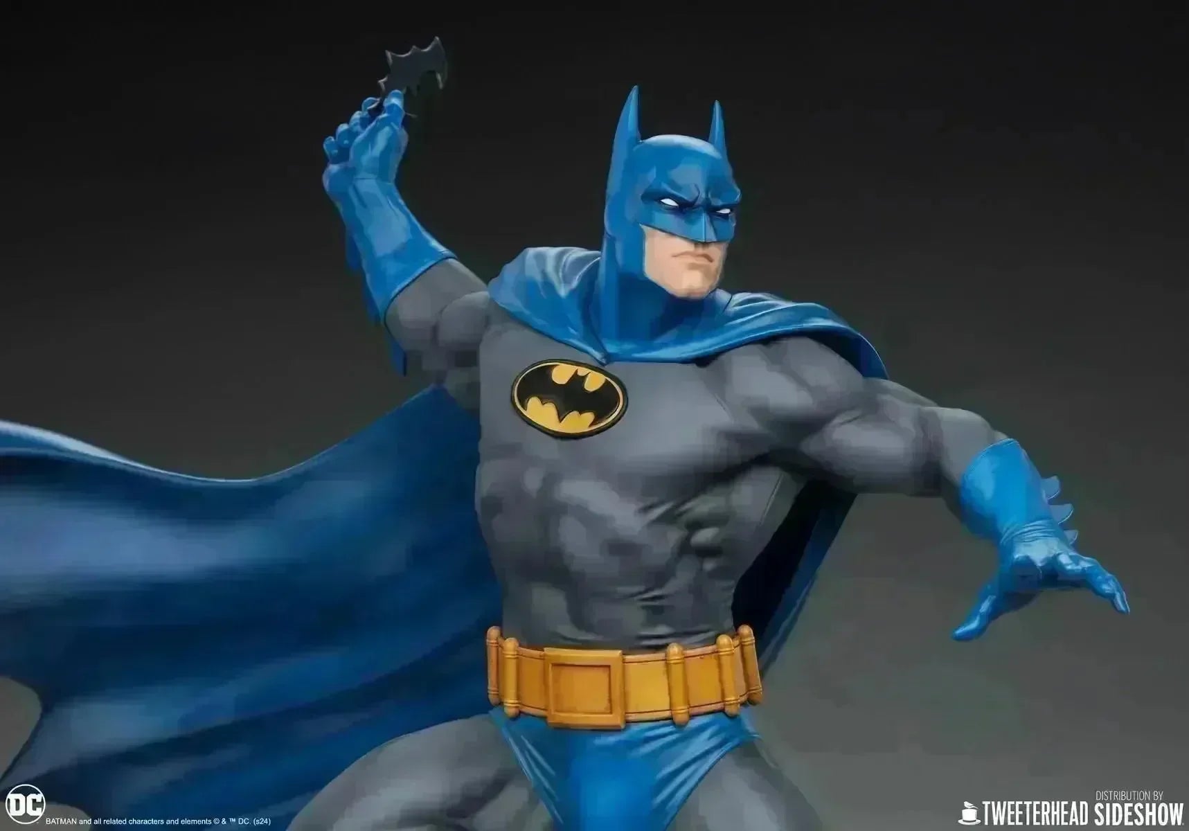 TWE913978 Batman - Batman (Retro Edition) 1:6 Scale Maquette - Tweeterhead - Titan Pop Culture