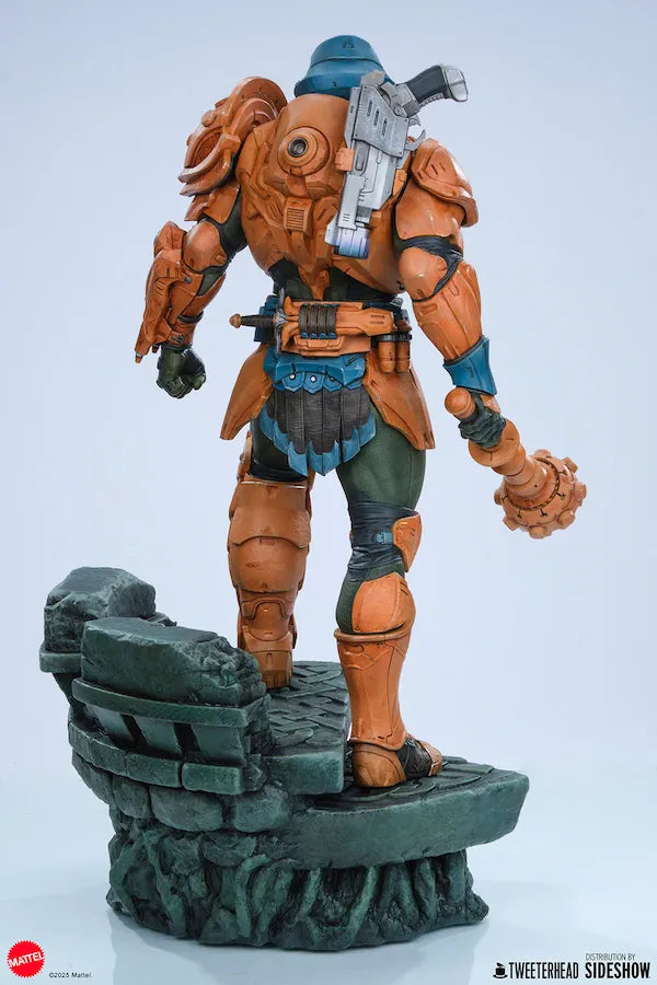 TWE914248 Masters of the Universe - Man-at-Arms Legends Maquette - Tweeterhead - Titan Pop Culture