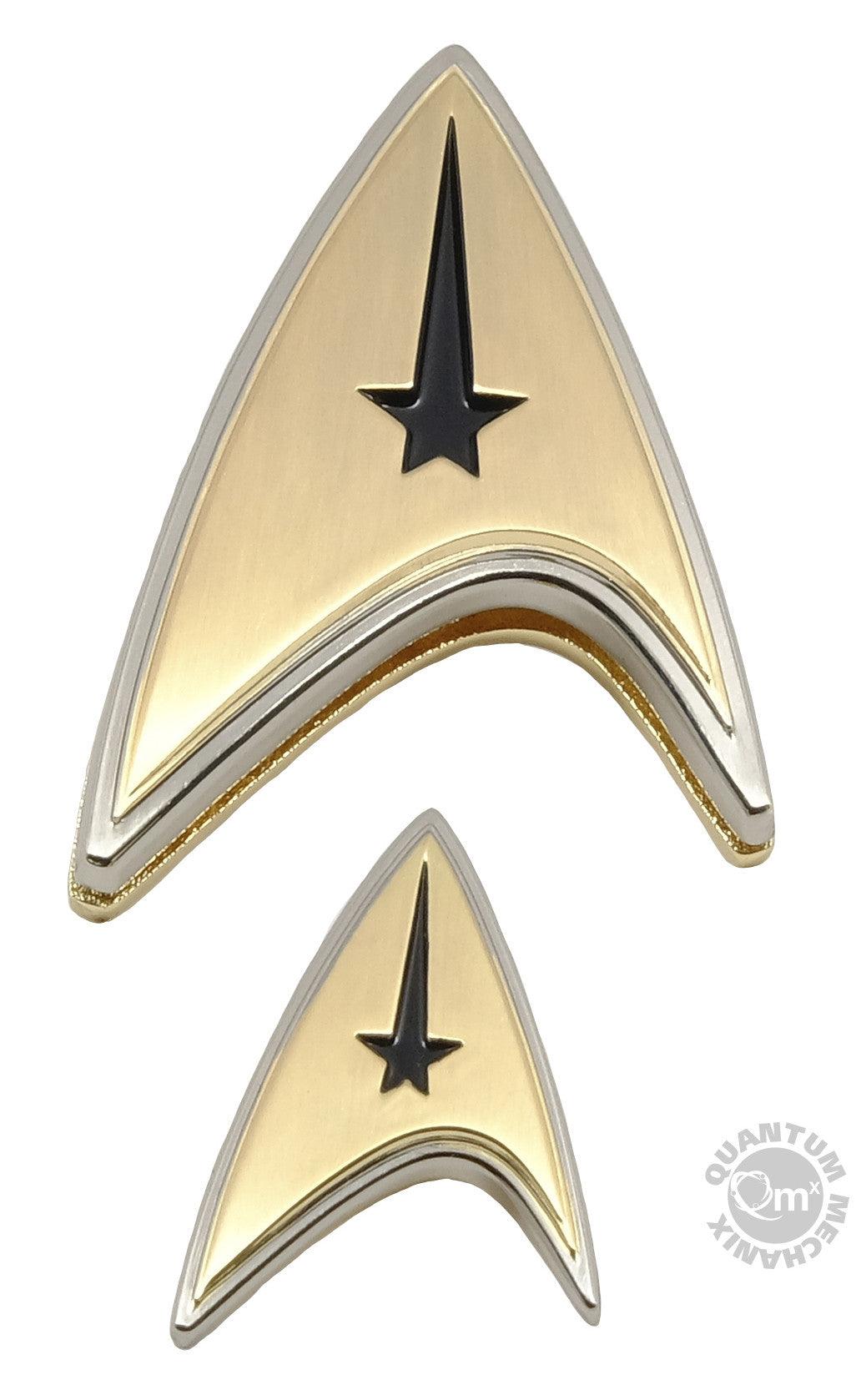 VR-95252 Star Trek Discovery Enterprise Badge and Pin Set Command - Quantum Mechanix - Titan Pop Culture