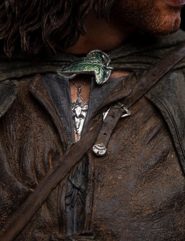 WET04014 The Lord of the Rings - Aragorn, Hunter of the Plains Classic Series 1:6 Scale Statue - Weta Workshop - Titan Pop Culture