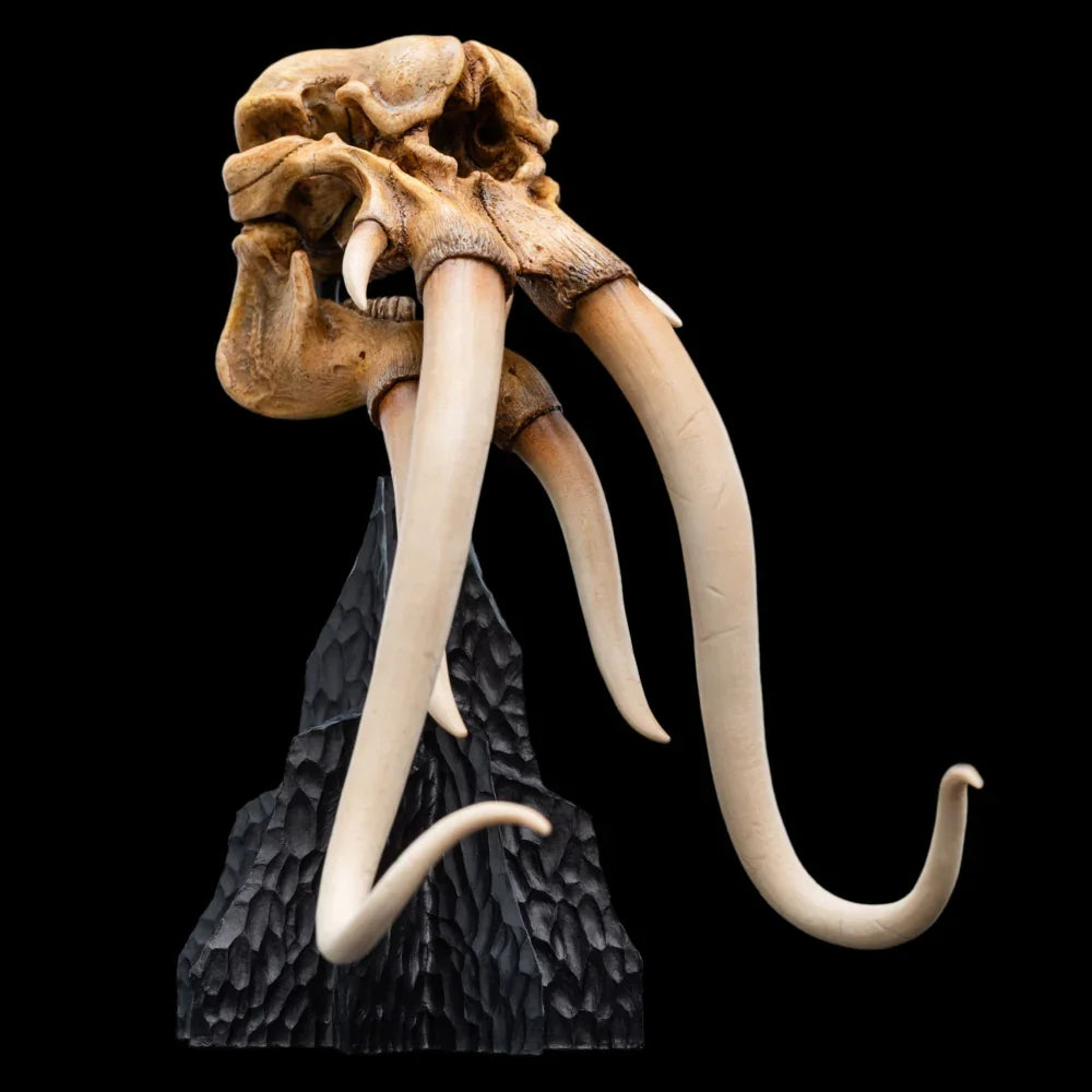 El Señor de los Anillos - Cráneo de un Mumak SDCC 2025 Estatua en miniatura