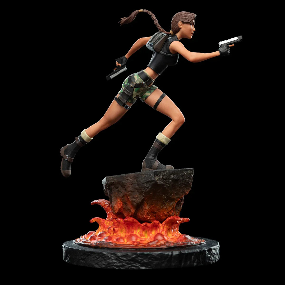 Tomb Raider - Figura en miniatura de Lara Croft: El Santuario de las Llamas