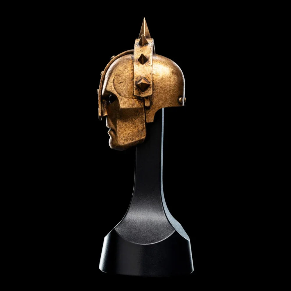 Warhammer: Age of Sigmar - Réplica del casco Stormcast Eternal Liberator