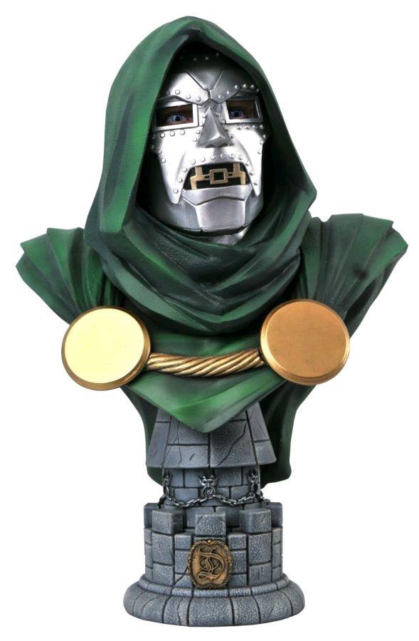 DSTDEC202073 Fantastic Four - Dr Doom Legends in 3D 1:2 Scale Bust - Diamond Select Toys - Titan Pop Culture