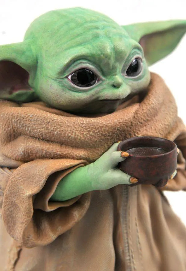 DSTJAN208873 Star Wars: The Mandalorian - The Child with Soup Bowl 1:2 Scale Statue - Diamond Select Toys - Titan Pop Culture