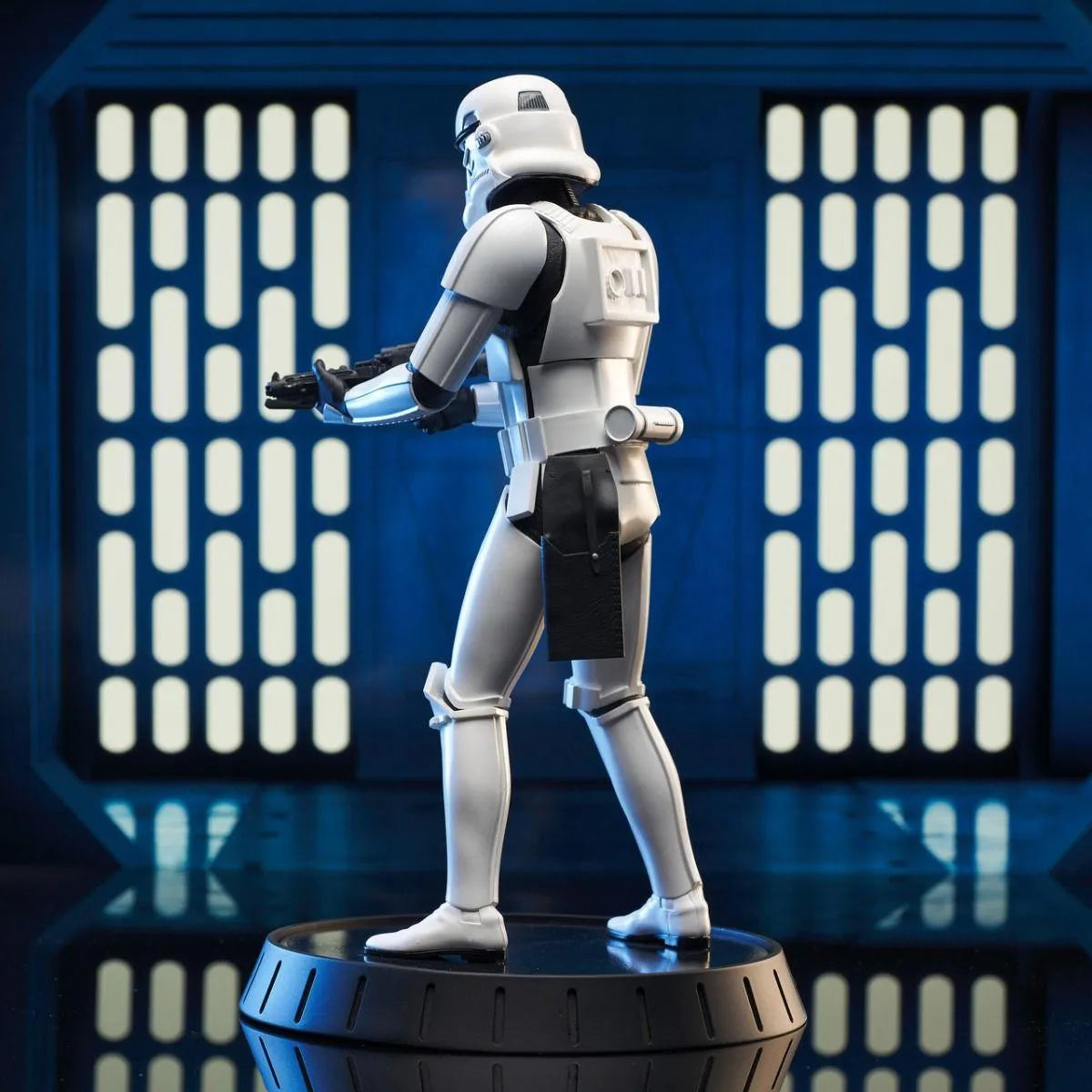DSTJUN212277 Star Wars - Stormtrooper Milestones Statue - Diamond Select Toys - Titan Pop Culture