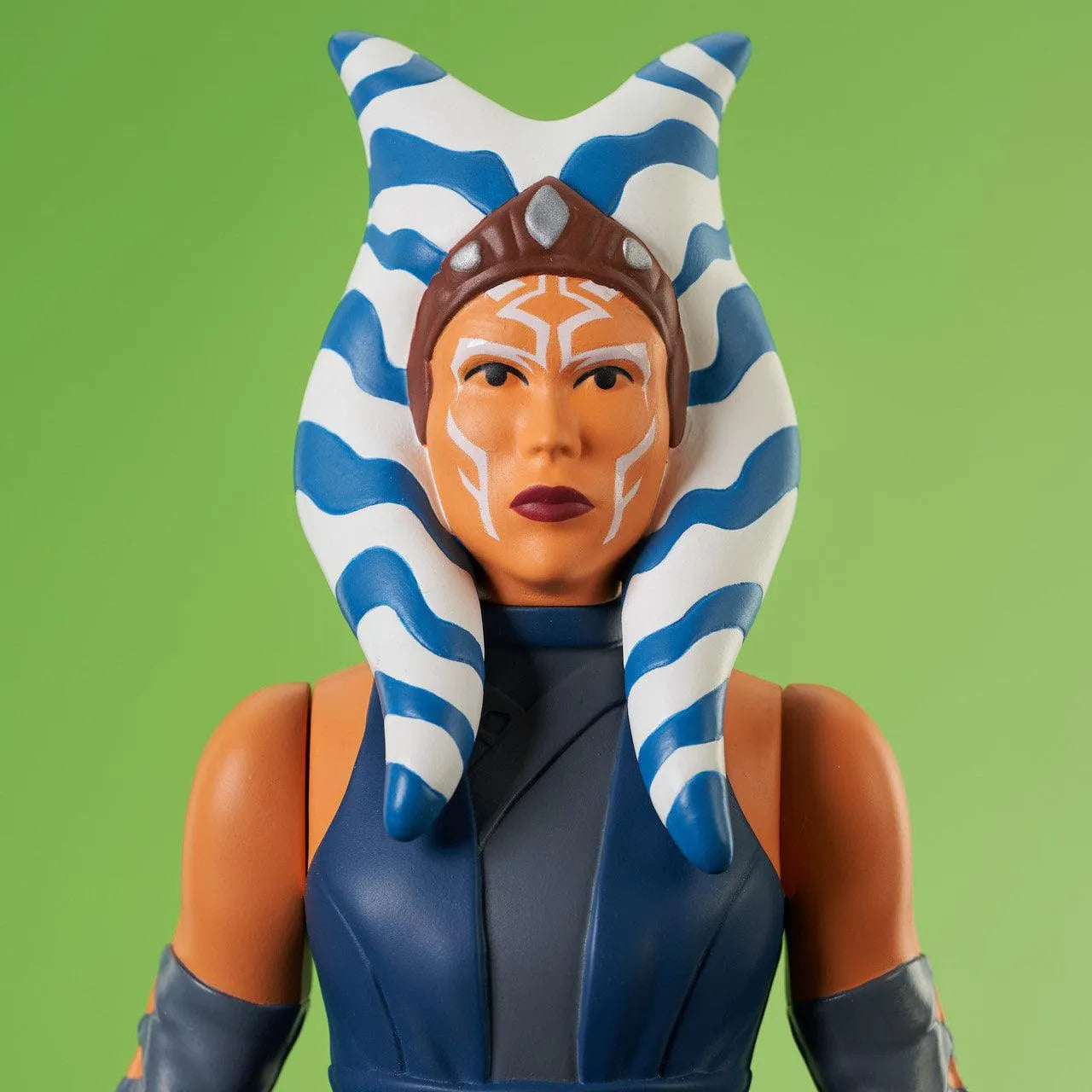 DSTNOV222333 Star Wars: The Mandalorian - Ahsoka Tano Jumbo Figure - Diamond Select Toys - Titan Pop Culture