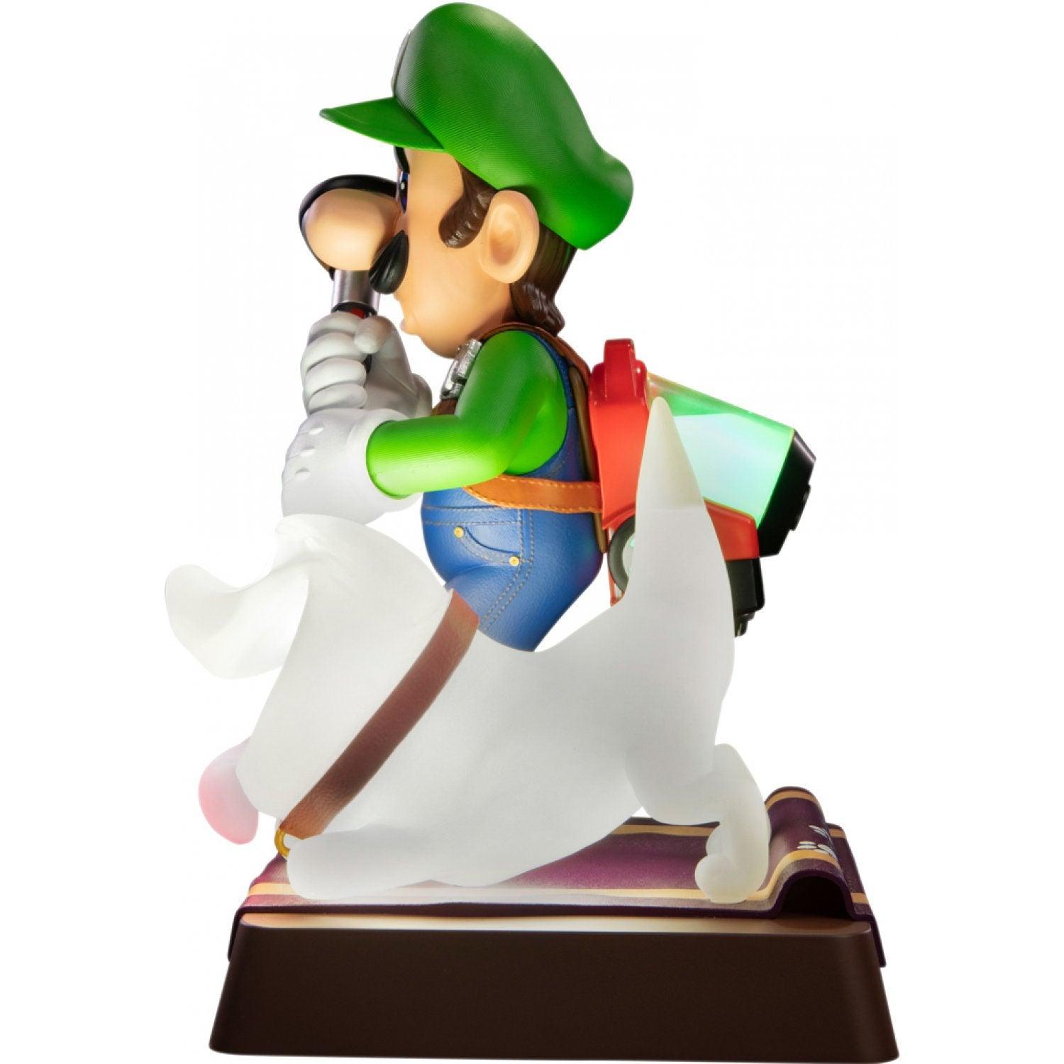 F4FLM03CO Luigi's Mansion 3 - Luigi 9" PVC Statue Collector's Edition - First 4 Figures - Titan Pop Culture