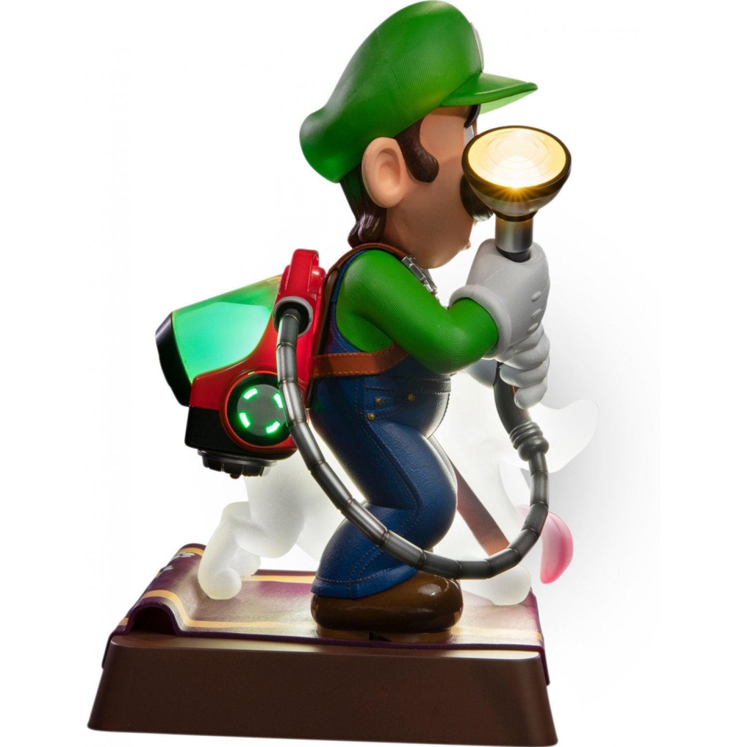 F4FLM03CO Luigi's Mansion 3 - Luigi 9" PVC Statue Collector's Edition - First 4 Figures - Titan Pop Culture