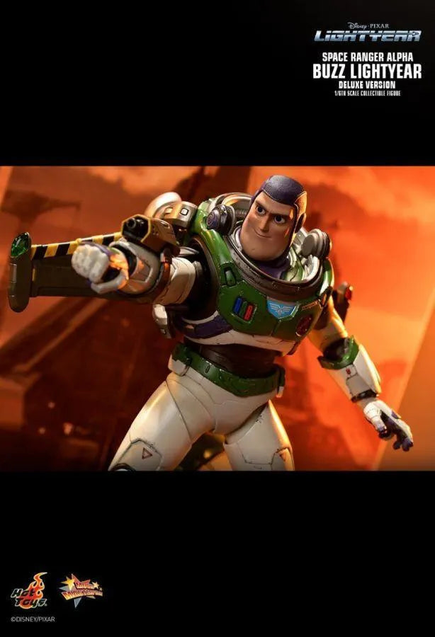 HOTMMS635 Lightyear (2022) - Alpha Buzz Lightyear Deluxe 1:6 Scale Action Figure - Hot Toys - Titan Pop Culture