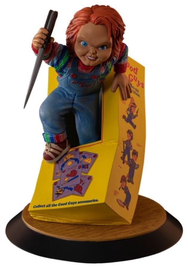 IKO1697 Child's Play - Chucky Breaking Free From Box PVC Statue - Ikon Design Studio - Titan Pop Culture
