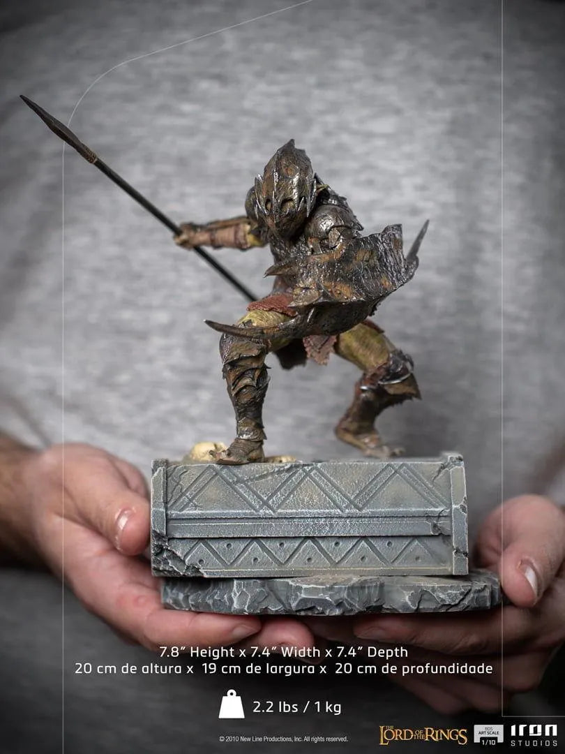 IRO27801 The Lord of the Rings - Orc Armored 1:10 Scale Statue - Iron Studios - Titan Pop Culture