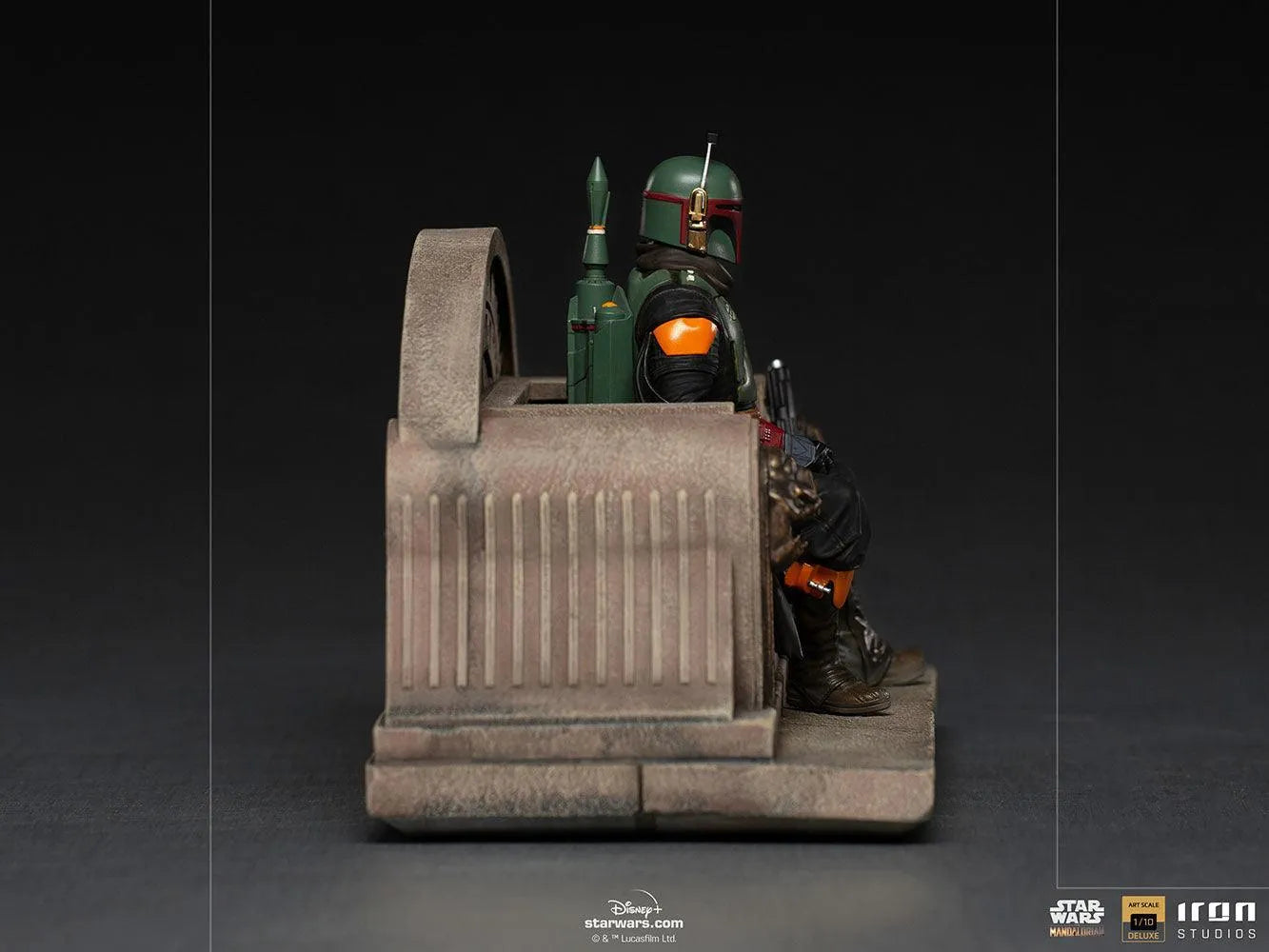 IRO28099 Star Wars: The Mandalorian - Boba Fett on Throne Deluxe 1:10 Scale Statue - Iron Studios - Titan Pop Culture