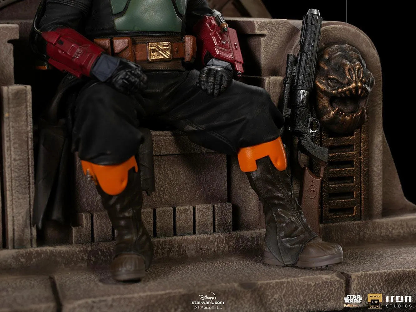 IRO28099 Star Wars: The Mandalorian - Boba Fett on Throne Deluxe 1:10 Scale Statue - Iron Studios - Titan Pop Culture
