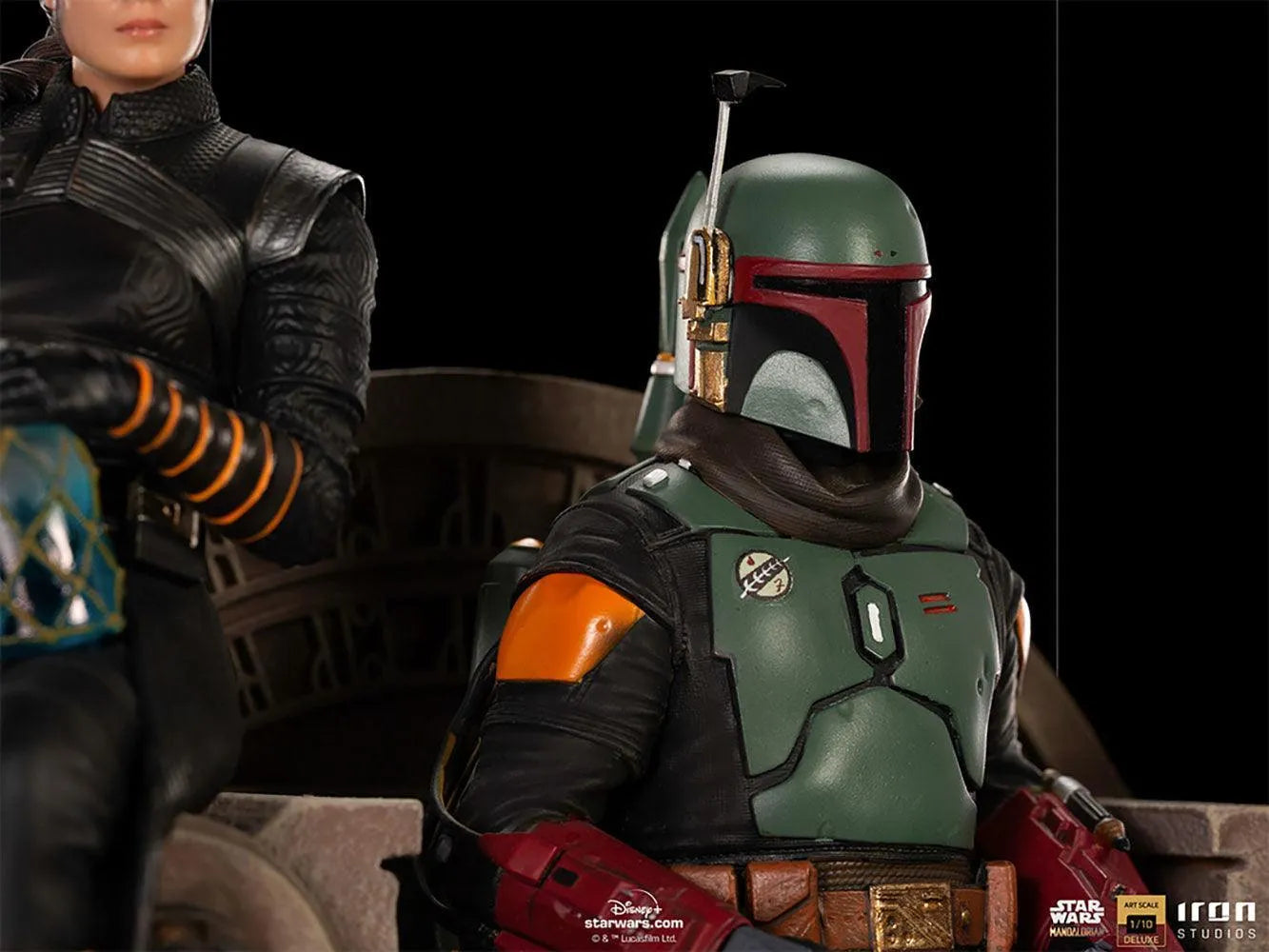 IRO28105 Star Wars: The Mandalorian - Boba Fett & Fennec Shand on Throne Deluxe 1:10 Scale Statue - Iron Studios - Titan Pop Culture