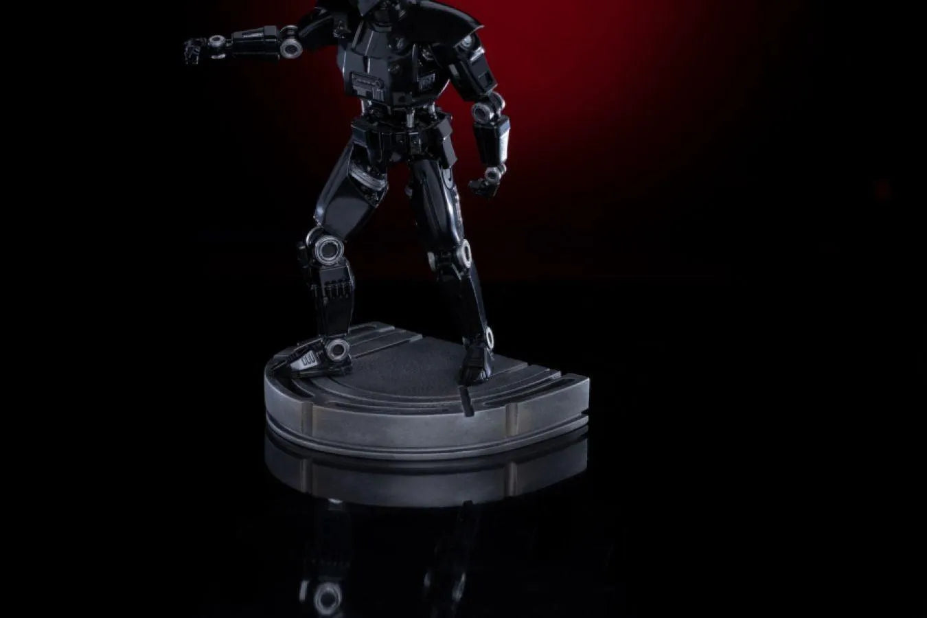 IRO28389 Star Wars: The Mandalorian - Dark Trooper 1:10 Scale Statue - Iron Studios - Titan Pop Culture