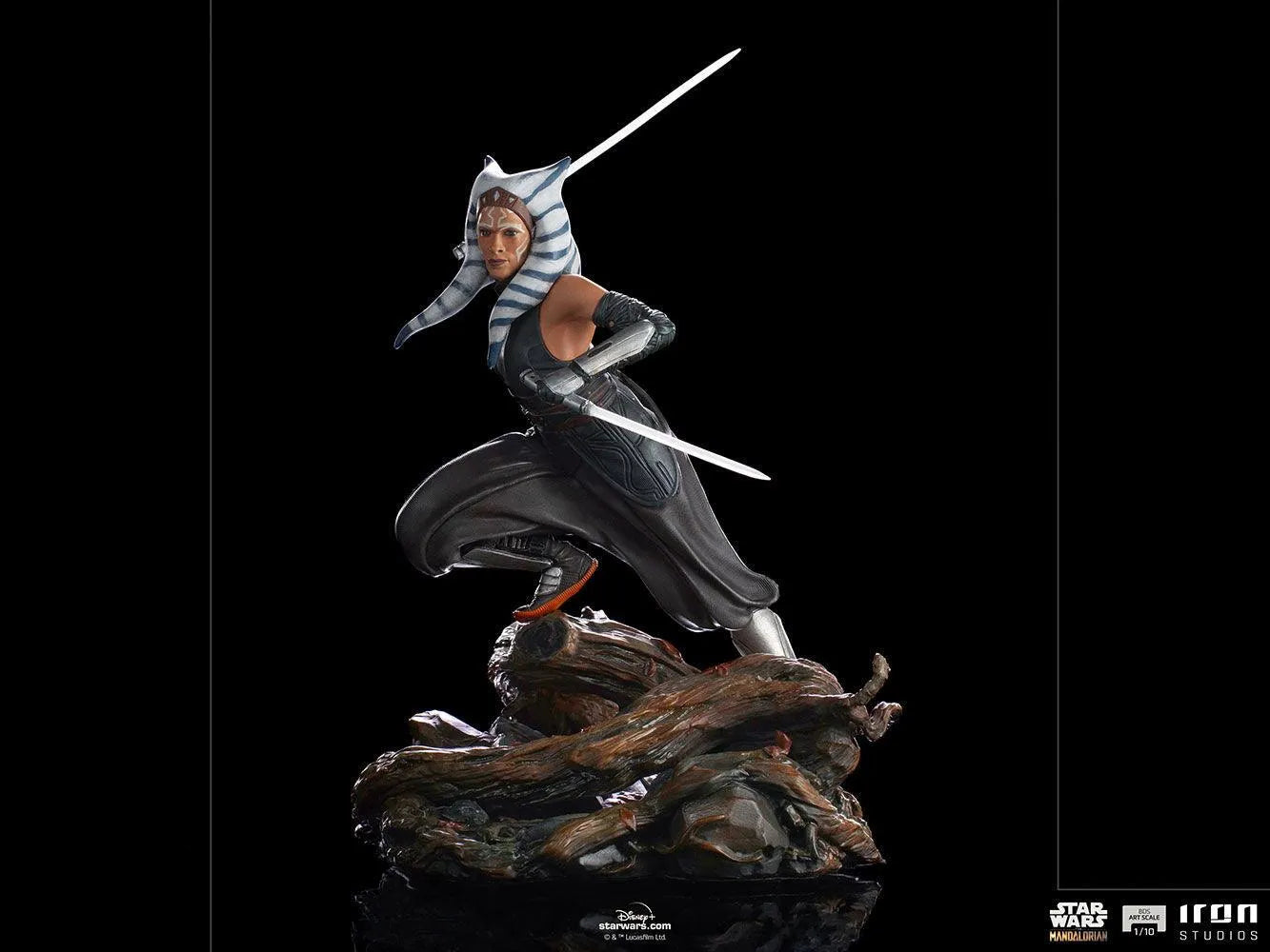 IRO28563 Star Wars - Ahsoka Tano 1:10 Scale Statue - Iron Studios - Titan Pop Culture