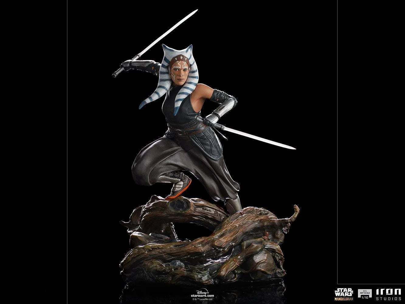 IRO28563 Star Wars - Ahsoka Tano 1:10 Scale Statue - Iron Studios - Titan Pop Culture