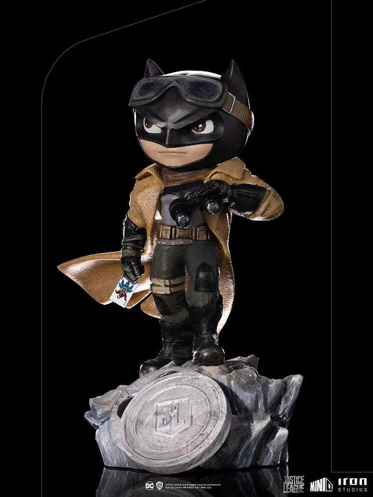 IRO28730 Zack Snyder's Justice League (2021) - Knight Batman Minico - Iron Studios - Titan Pop Culture