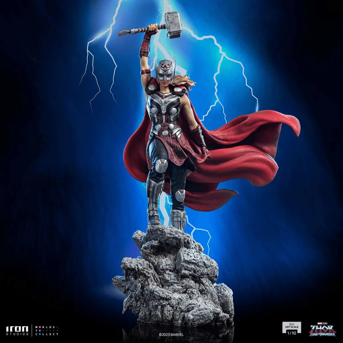 IRO51260 Thor 4: Love and Thunder - Mighty Thor (Jane Foster) 1:10 Scale Statue - Iron Studios - Titan Pop Culture