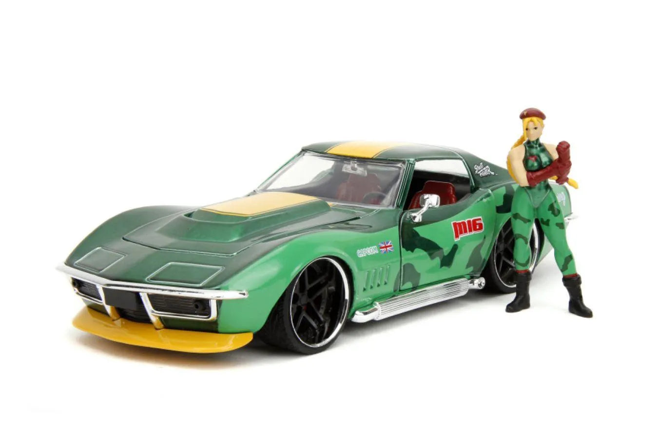 JAD30837 Street Fighter - Chevrolet Corvette Stingray ZL1 (1969) 1:22 Scale with Cammy Figure - Jada Toys - Titan Pop Culture