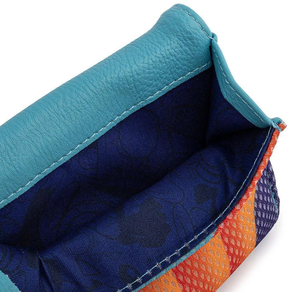 LOUSPJWA0001 Space Jam - Tune Squad Bugs Purse - Loungefly - Titan Pop Culture