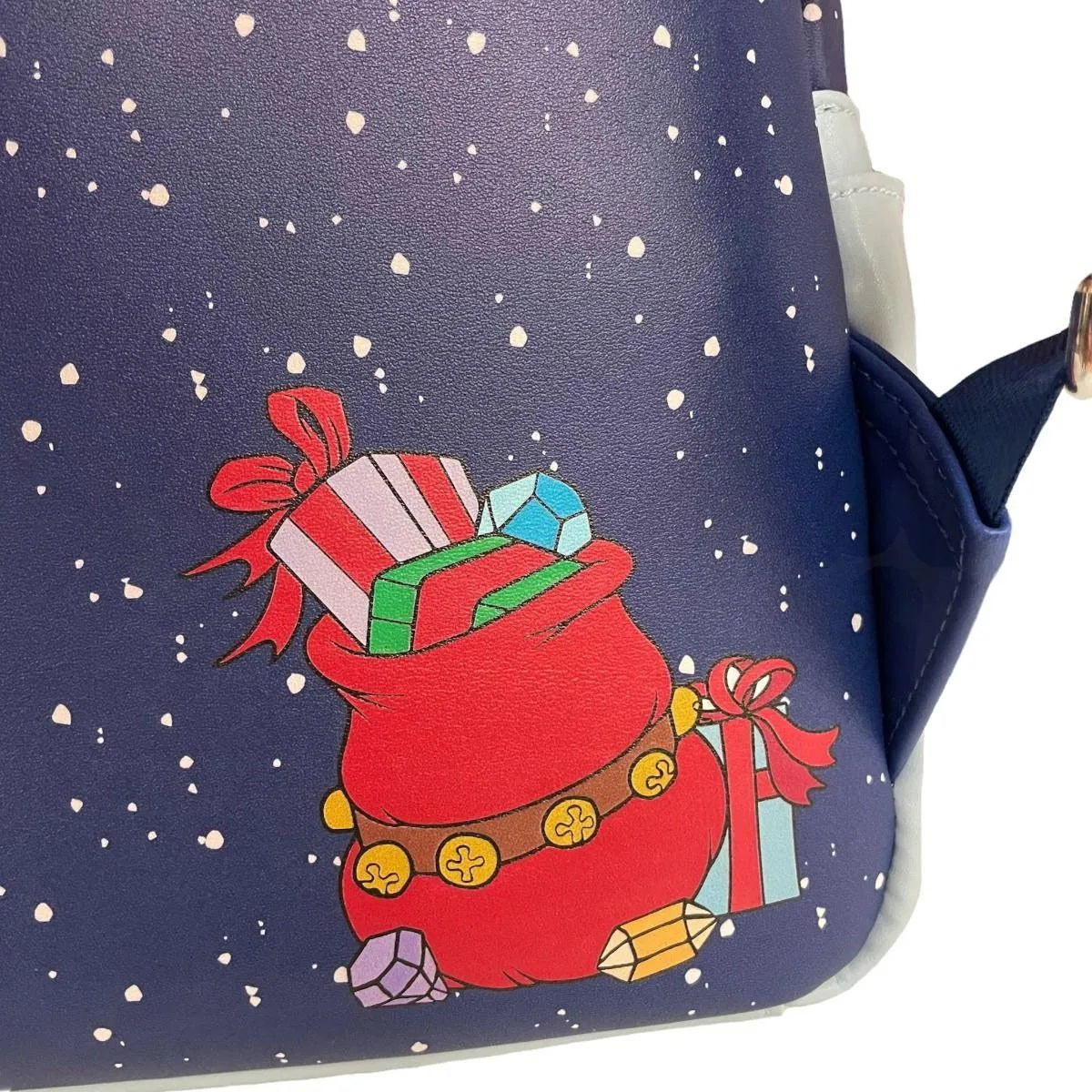 LOUWDBK2098 Snow White (1937) - Dwarfs Christmas US Exclusive Backpack [RS] - Loungefly - Titan Pop Culture