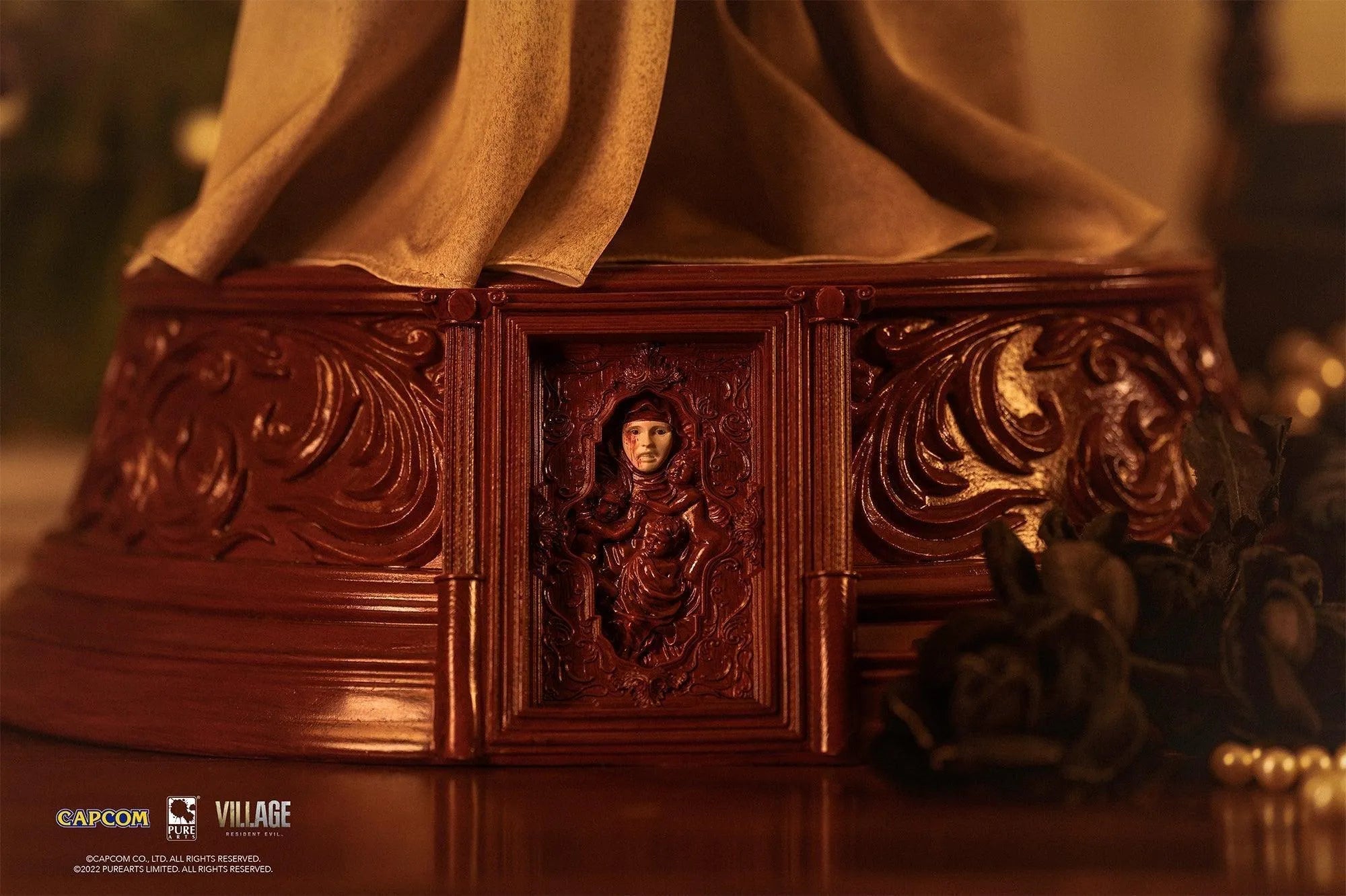 PURPA005RE Resident Evil - Lady Dimitrescu 1:4 Scale Statue - Pure Arts - Titan Pop Culture